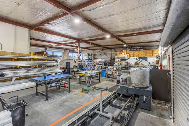 Unit B/70 Ellice Road Wairau Valley_5