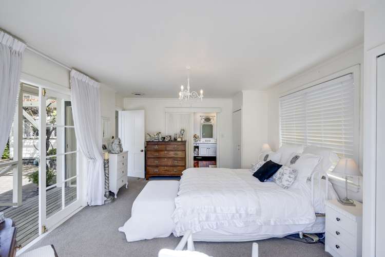 607 Queen Street West Saint Leonards_9