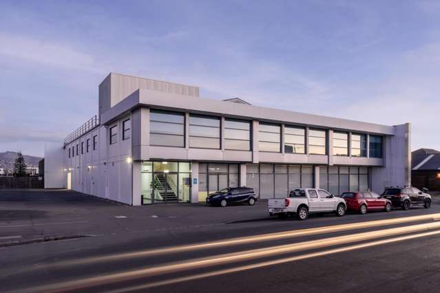 Outstanding investment - 15-year lease