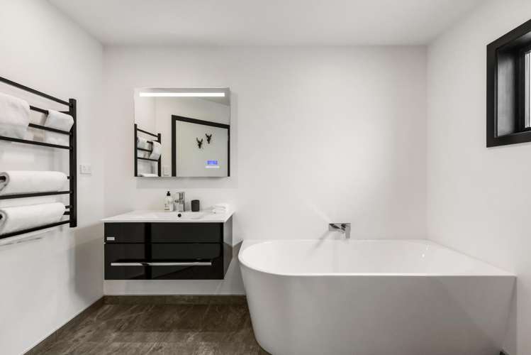 56C Tenby Street Wanaka_25