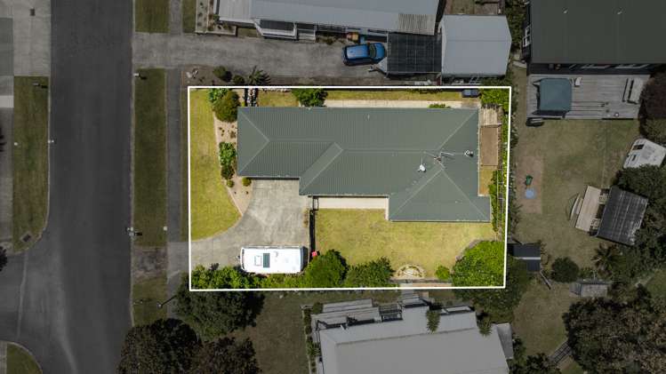 6 Papaunahi Road Bowentown_22