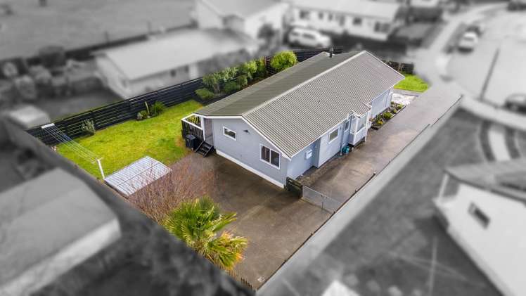 11 Tulsa Grove Totara Park_24