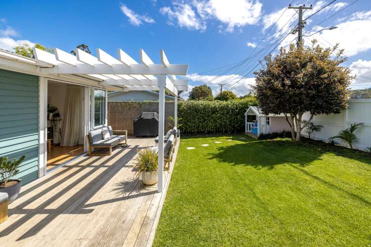 6 Alison Road Surfdale_23