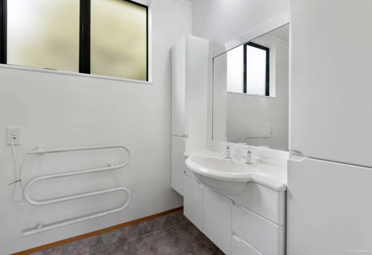 8 Kasia Close Massey_10