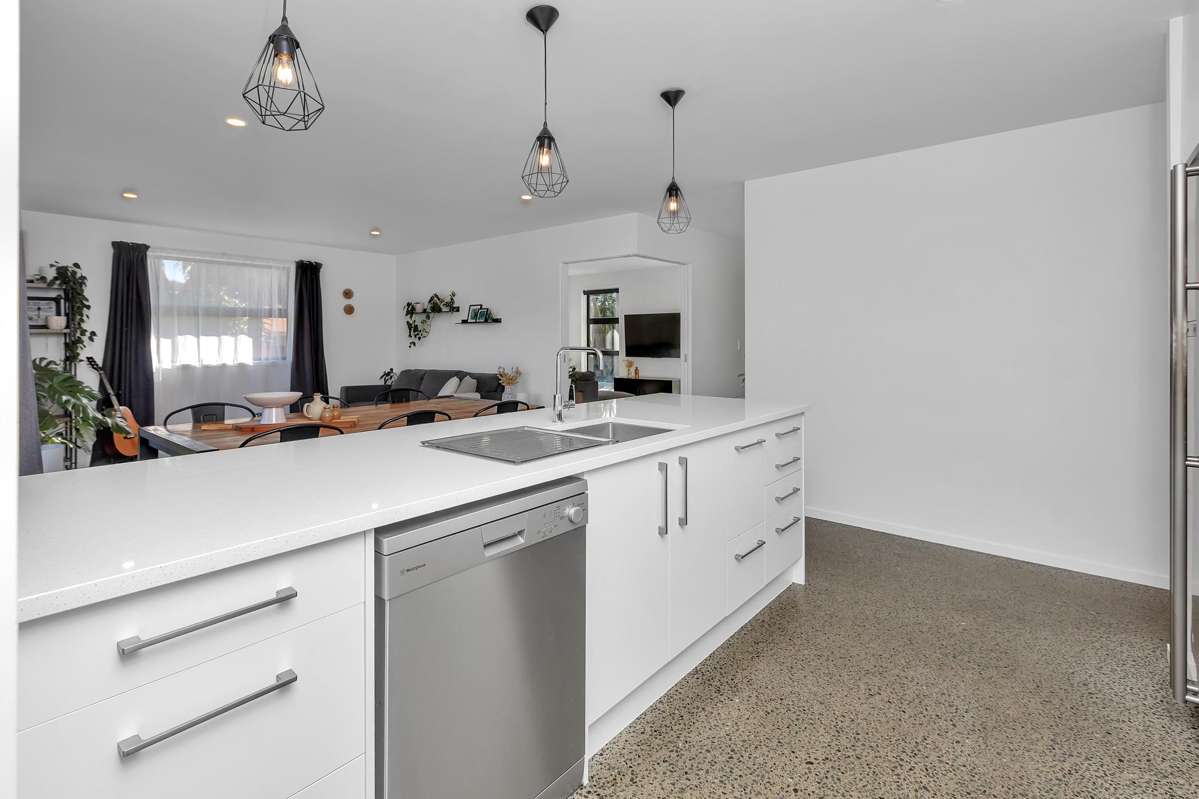 10 Lochiel Place_5