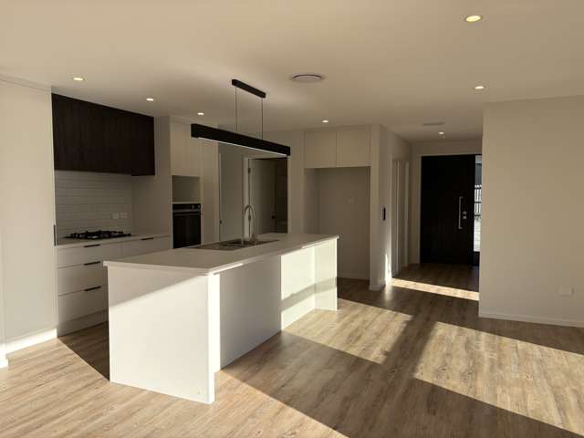 11a Pine Tree Road Hokitika_4