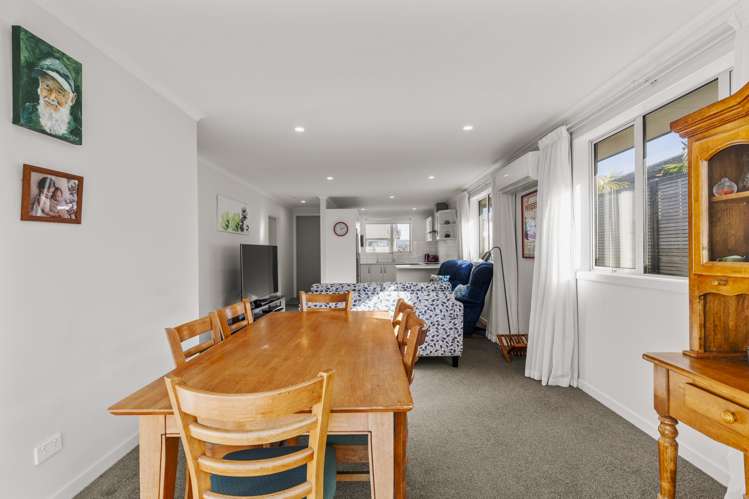41/4 Greystone Place Omokoroa_14