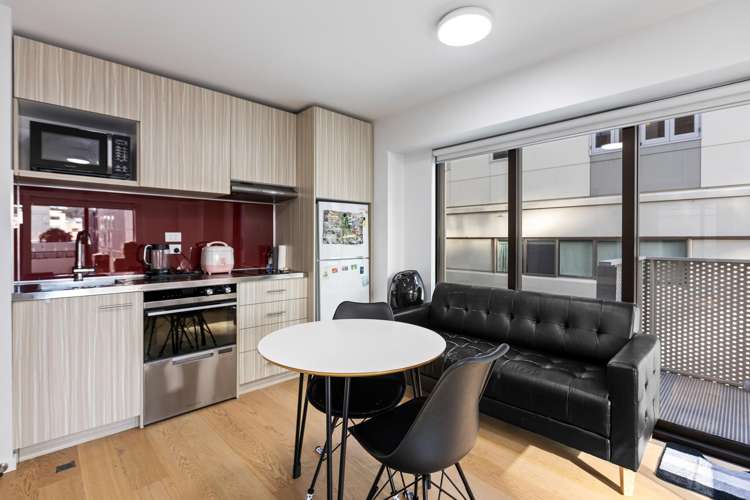 206/111 Dixon Street_0