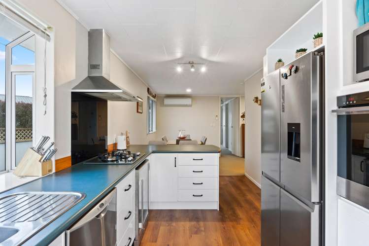 481 Nelson Road Lytton West_13