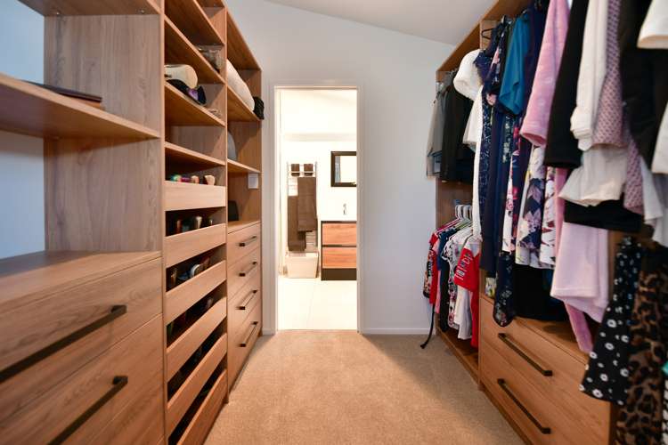 25 Roberts Road Matakatia_10