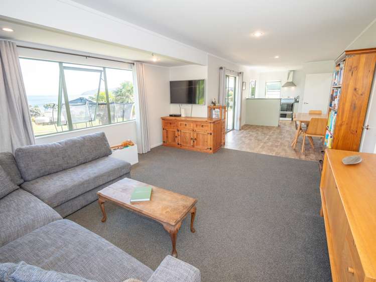 2 Torsby Road Coopers Beach_8