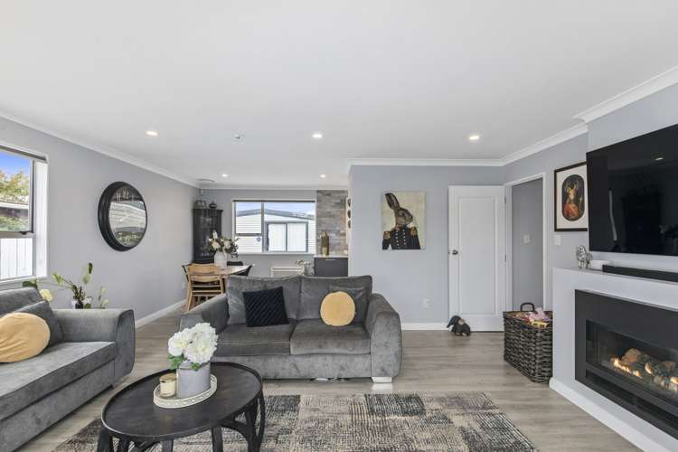 12 Mossburn Grove Kelson_5