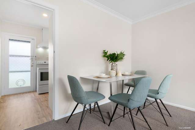 2b Cheriton Road Mellons Bay_2