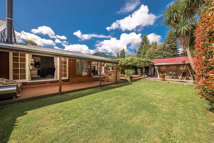 55 Broadway Reefton_16