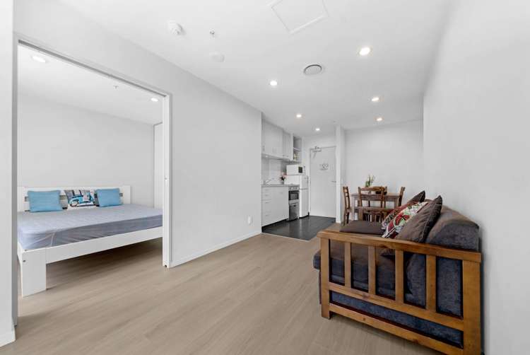 601/17 Amersham Way Manukau_15