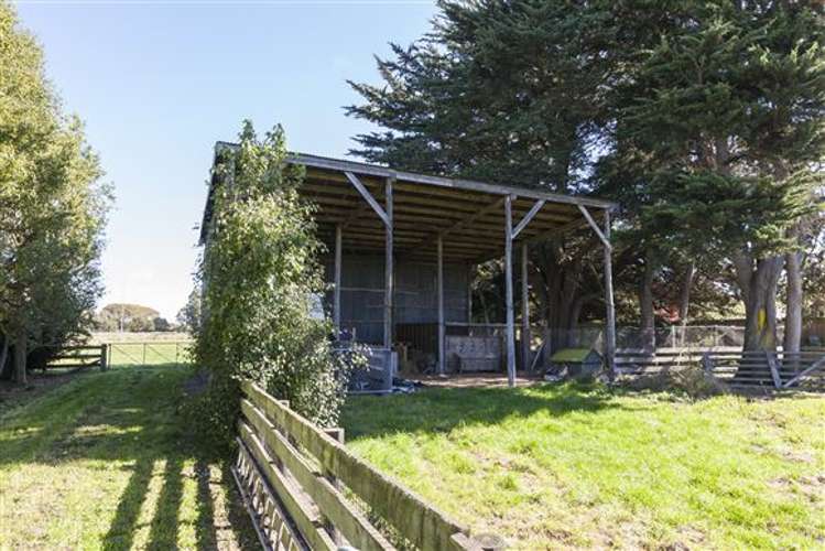 739 Hills Road Marshland_26