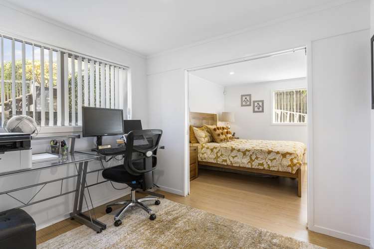 21 Fratley Avenue Farm Cove_8