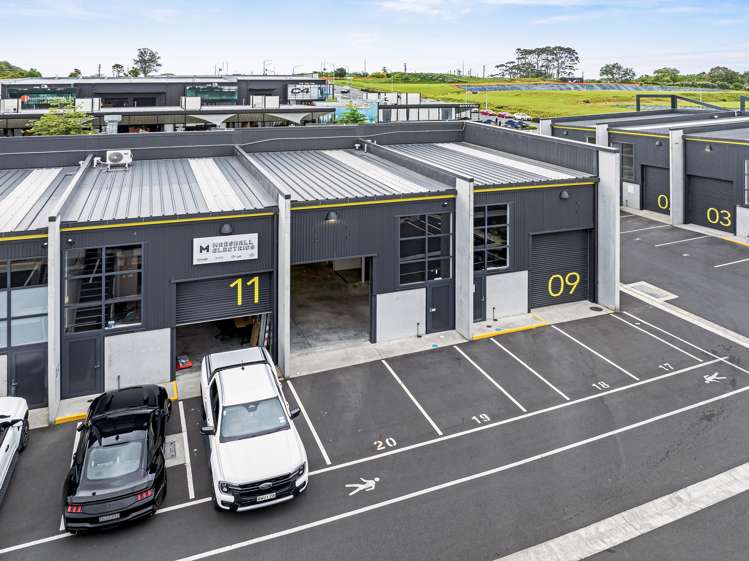 10/11 Northside Drive Westgate_4