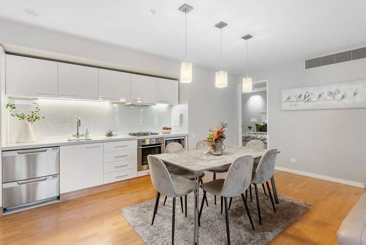 1E/11 George Street Newmarket_5