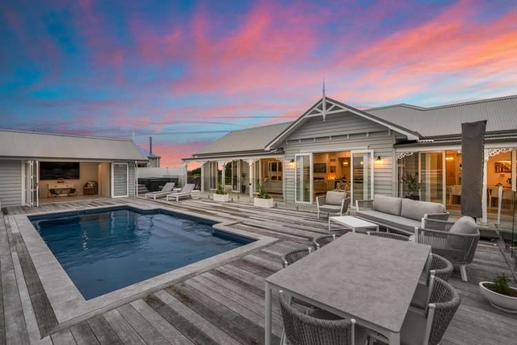 21 Diamond Lane Riverhead_36