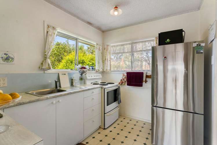 2/4 Dalwhinnie Parade Highland Park_6