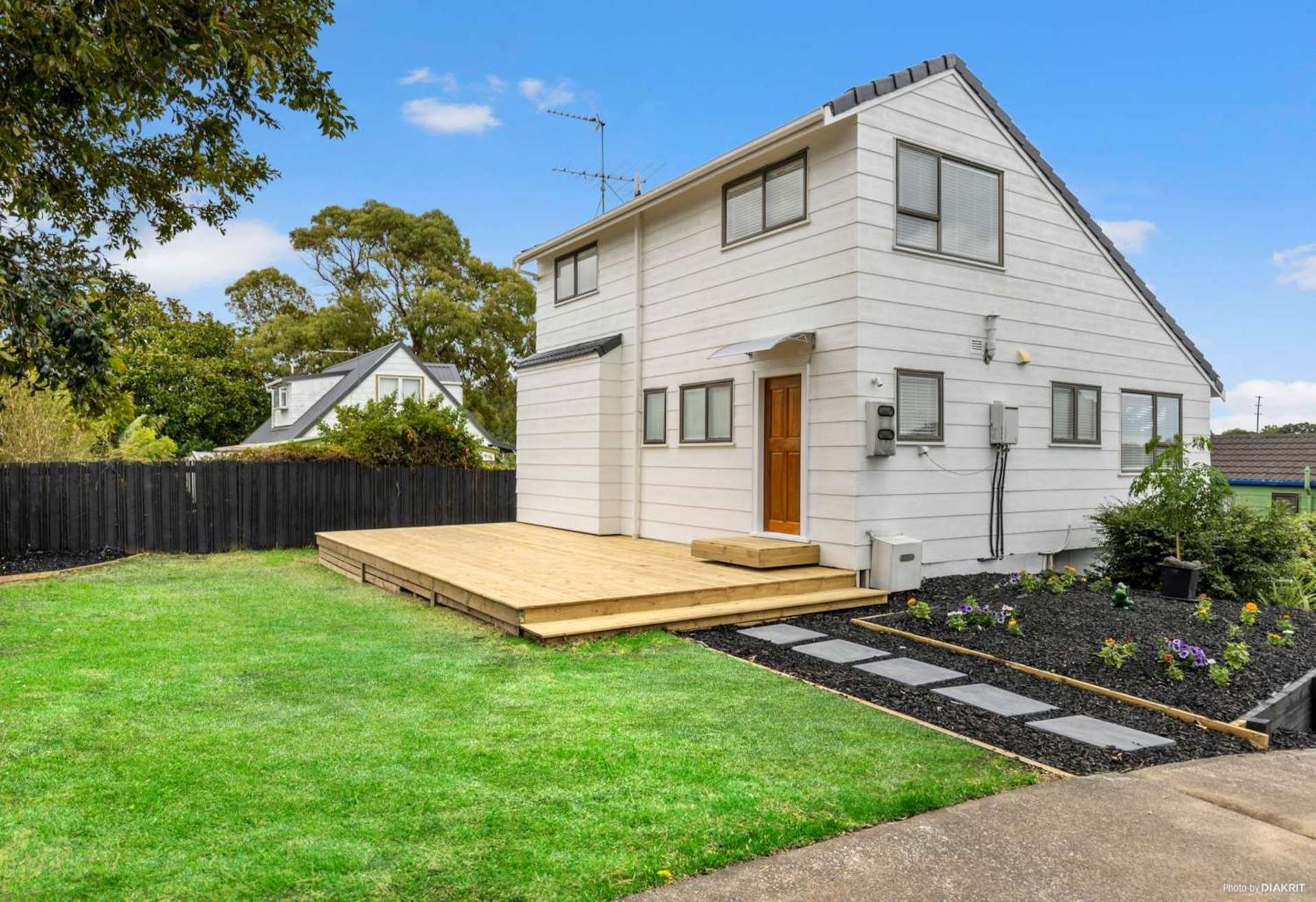 1/3 Tahinga Street Northcote_0