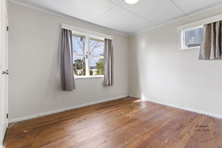 12 White Road Manurewa_5