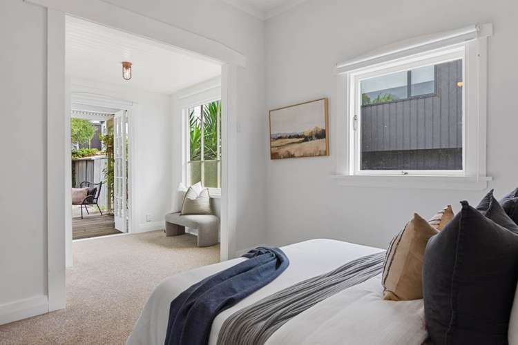 65 Aramoana Avenue Devonport_15