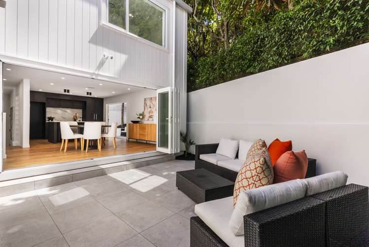 136b Paritai Drive Orakei_16