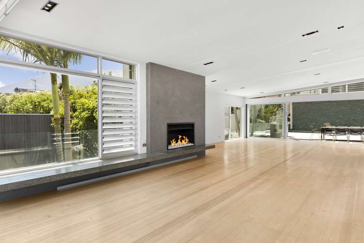 244 Hurstmere Road Takapuna_18