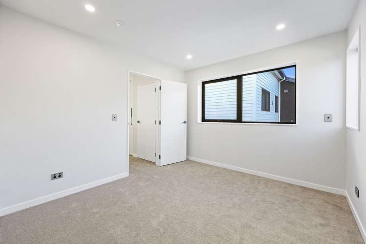 Lot 3/6 Orinda Close Botany Downs_11