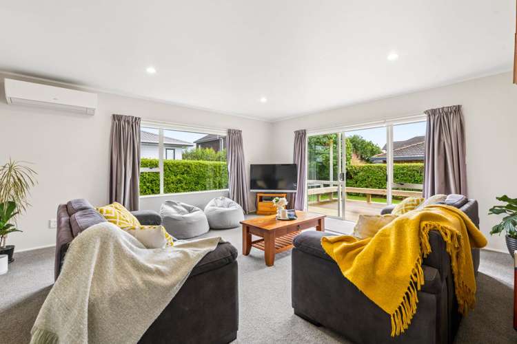 22 Len Garlick Place Papakura_2