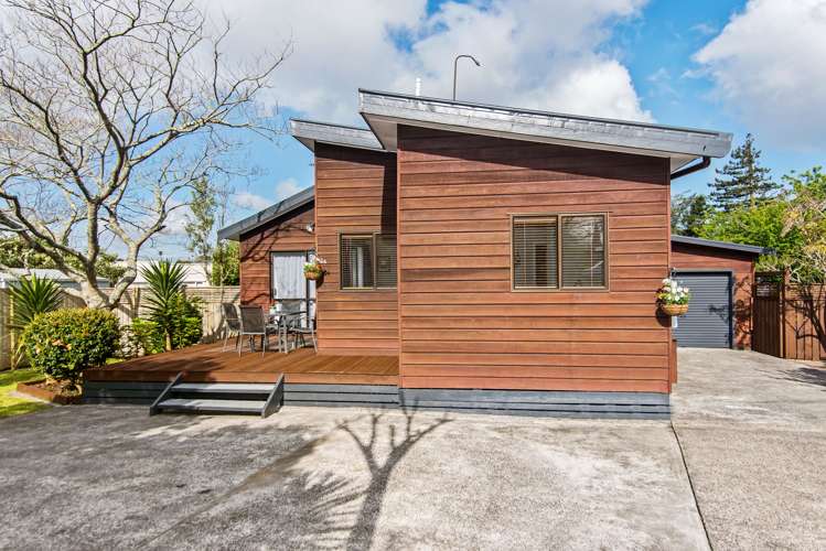 100 Chislehurst Street Henderson_17