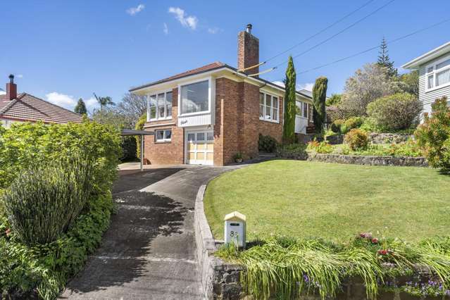 DECEASED ESTATE - Single House Zone with views