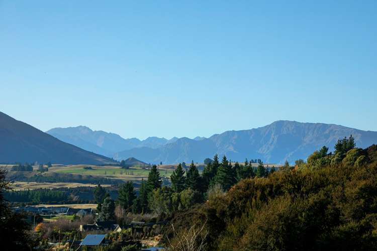 18 hidden hills Drive Wanaka_2