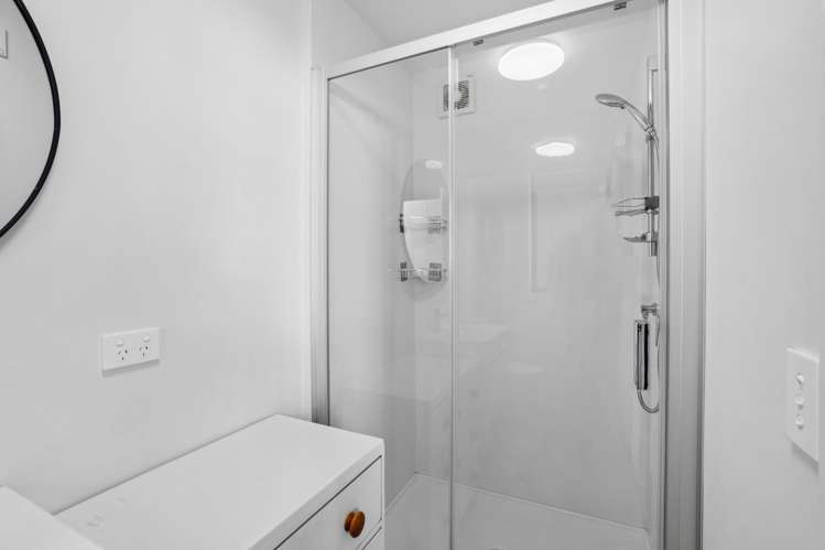 7/14 Fryer Street Queenstown_7