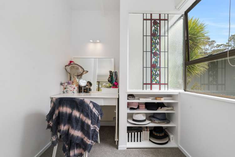 673 Huia Road Parau_15