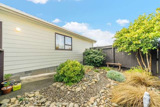 57 Hartford Crescent Totara Park_3