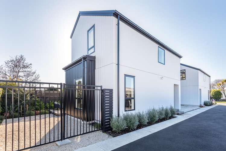 2/211 Springfield Road Saint Albans_14