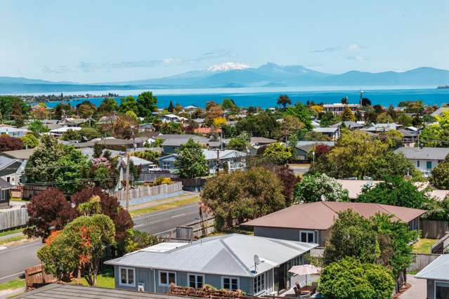 1/174 Rifle Range Road Taupo_1