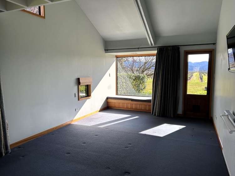 400 Old Renwick Road 1920_7