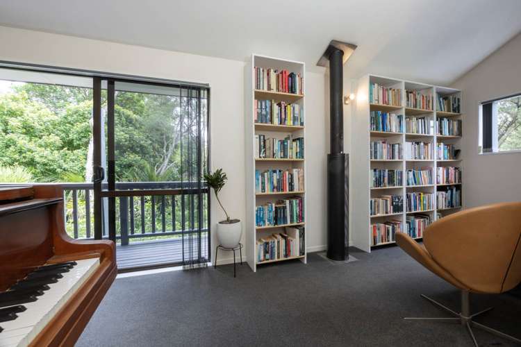 156 Laingholm Drive Laingholm_12