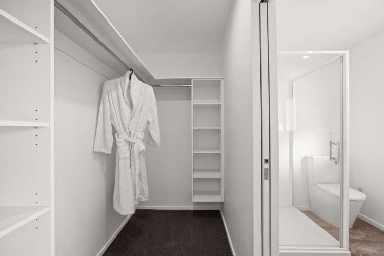 1 Woodford Avenue Woodend_10