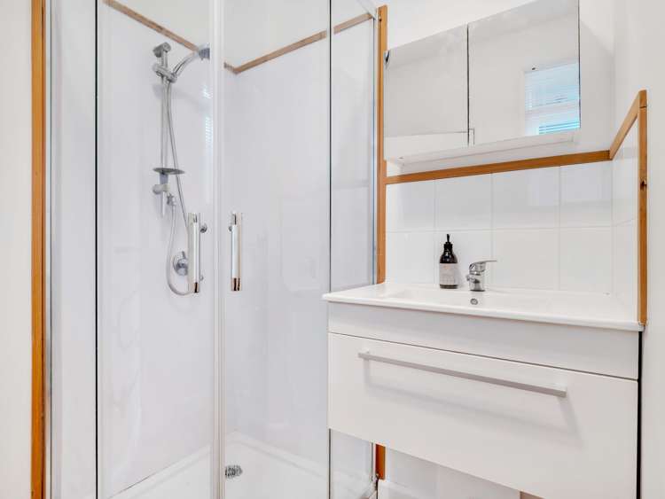 16 James Street Victoria_22