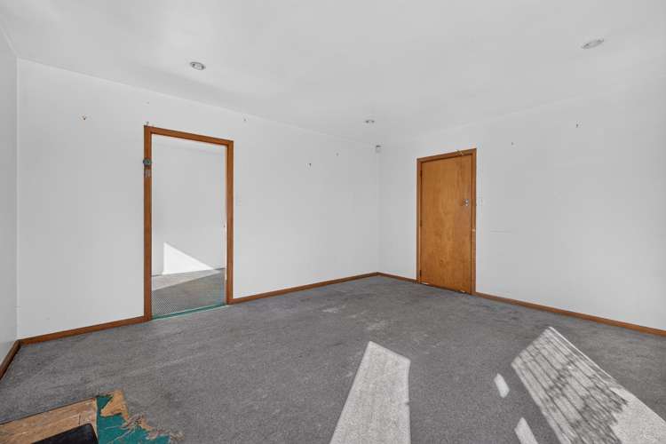 95 Carisbrooke Street Aranui_3