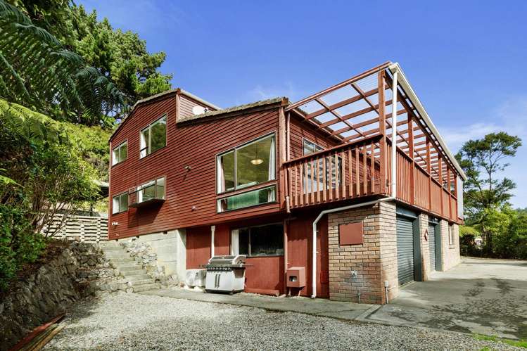 23f Kennedy Grove Stokes Valley_23