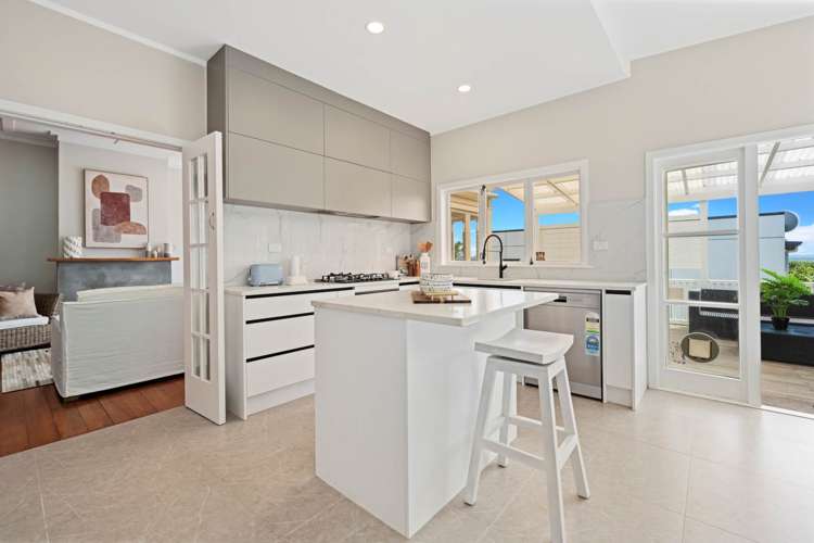 5 Waiatarua Road Remuera_9