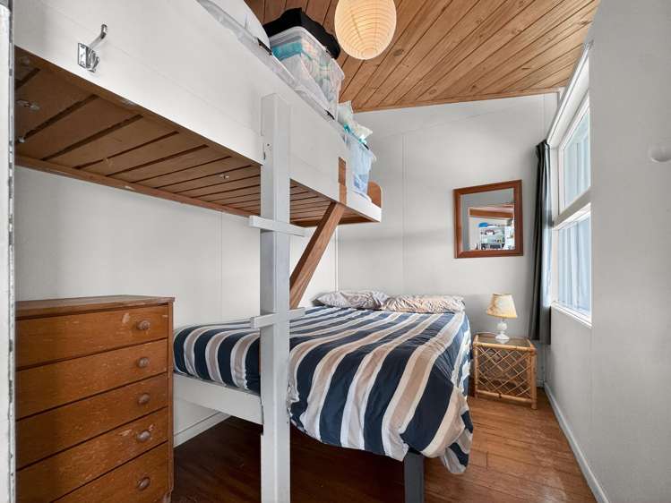 102 Newcastle Street Mahia Peninsula_16