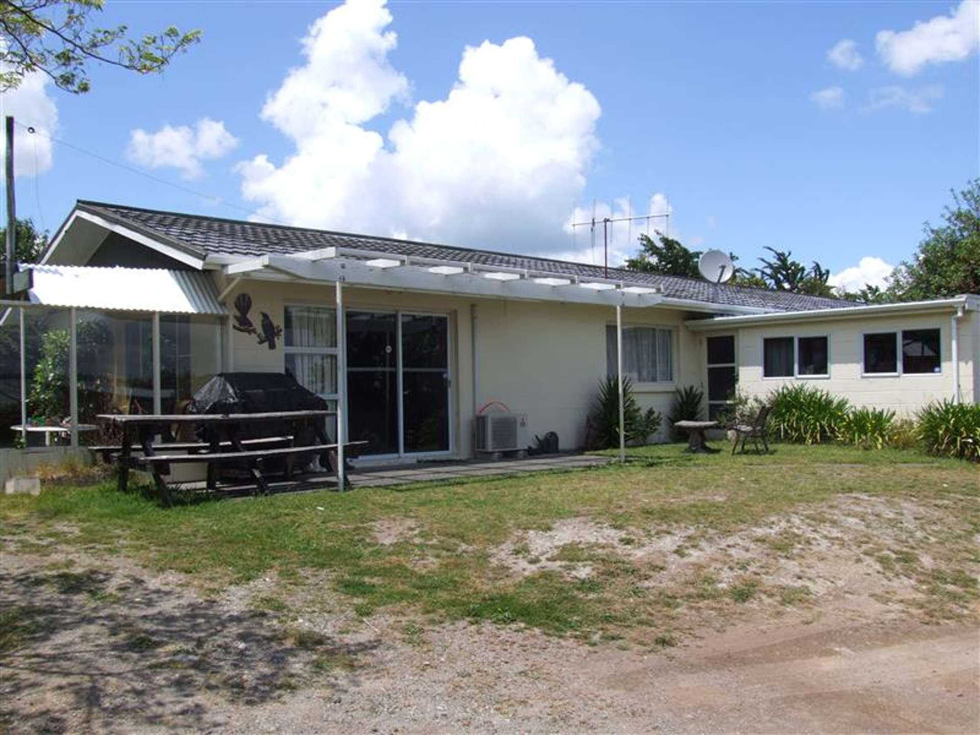 2/12 Regents Grove 1140_0