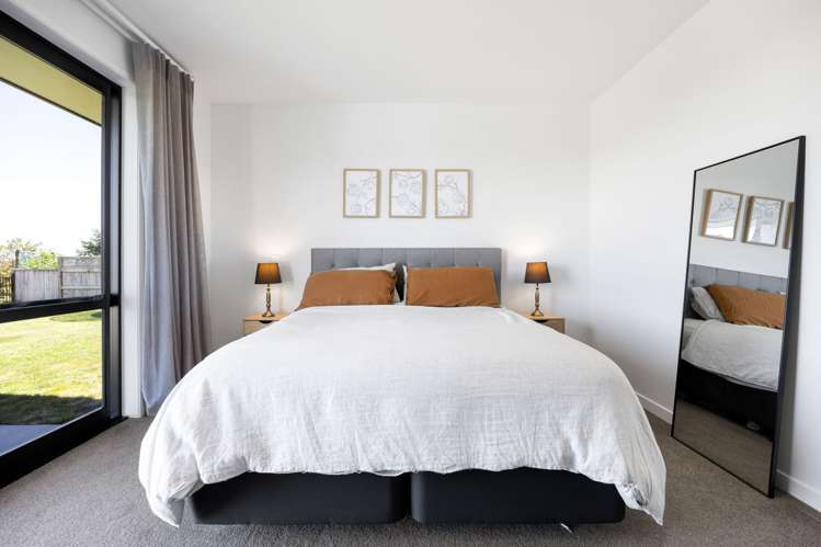 7 Hyatt Close Leamington_13